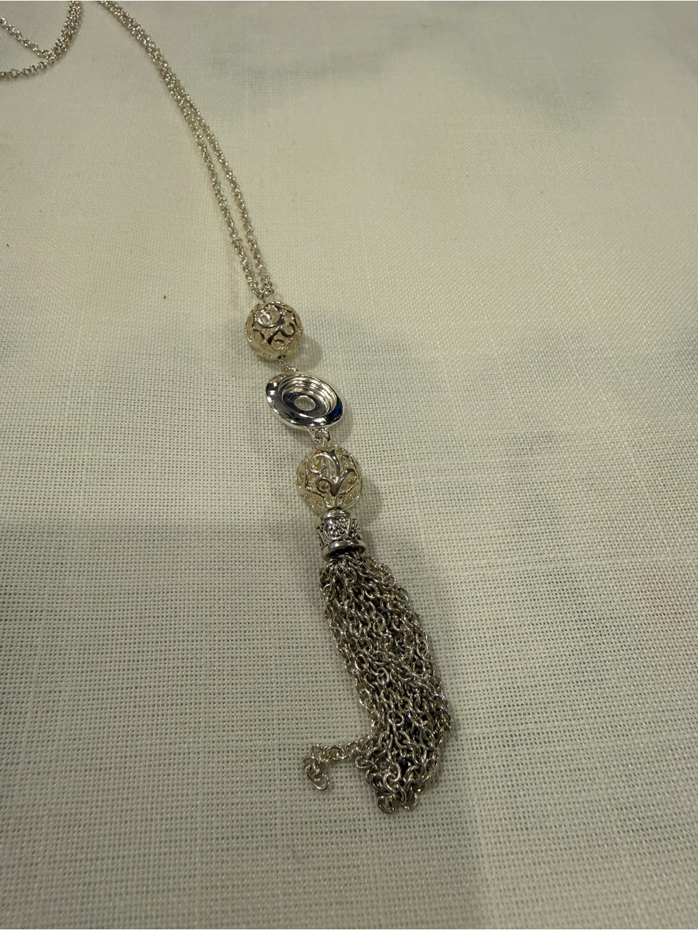 18 inch Silver Tassel Pendant Necklace with Filigree Beads
